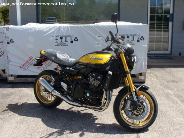 2024 Kawasaki Z900 RS SE - Image 2