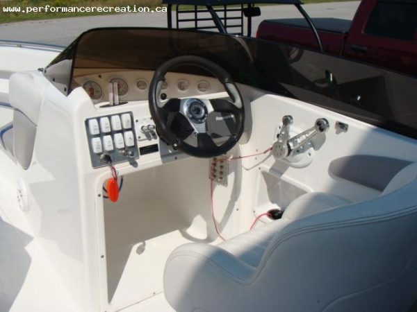 2009 Nordic 220 Sprint BowRider - Like New - Image 3