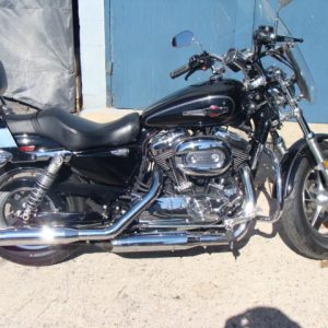 2016 Harley Davidson XL1200 Custom Asking $10495.00 All trades Wcome