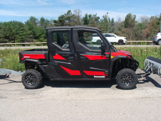 2025 Kawasaki Blow out We need your trades and great Financing NEW KVF 300 only $5349.00 plus Tax and Licence