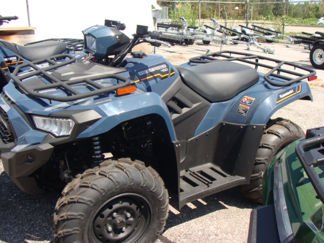 2025 Kawasaki Blow out We need your trades and great Financing NEW KVF 300 only $5349.00 plus Tax and Licence - Image 7