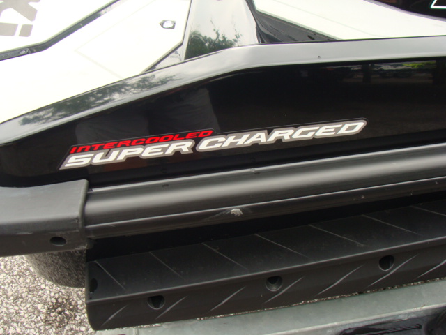 2022 Kawasaki 310 X Jet ski with 125 hrs and factory warranty till july 1 2027 Asking $16495.00 - Image 5